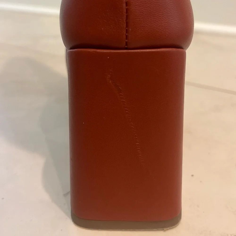 STAUD Brown Leather Boots
With dust bag - Picture 8 of 8